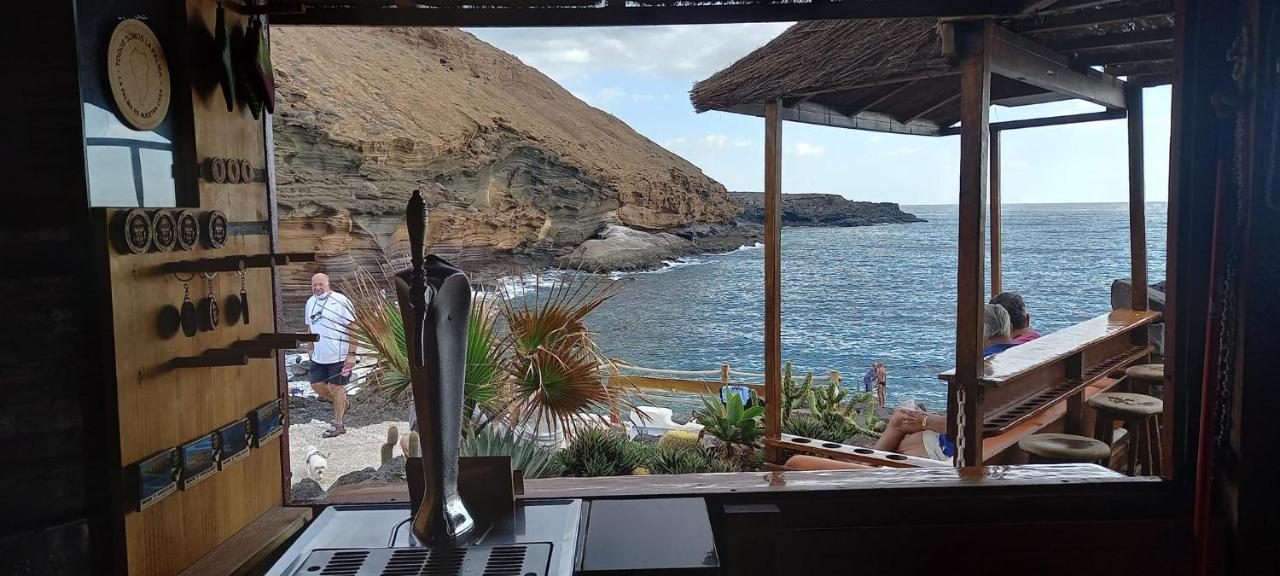 Stunning Lovely Flat With Pool And Strong Wi-Fi, 31 Arona  Exterior photo